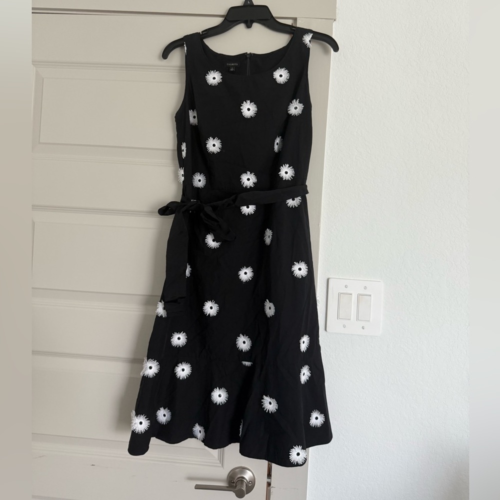 Women floral black dress